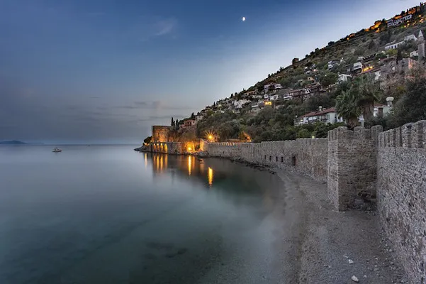 Alanya o zachodzie slonca