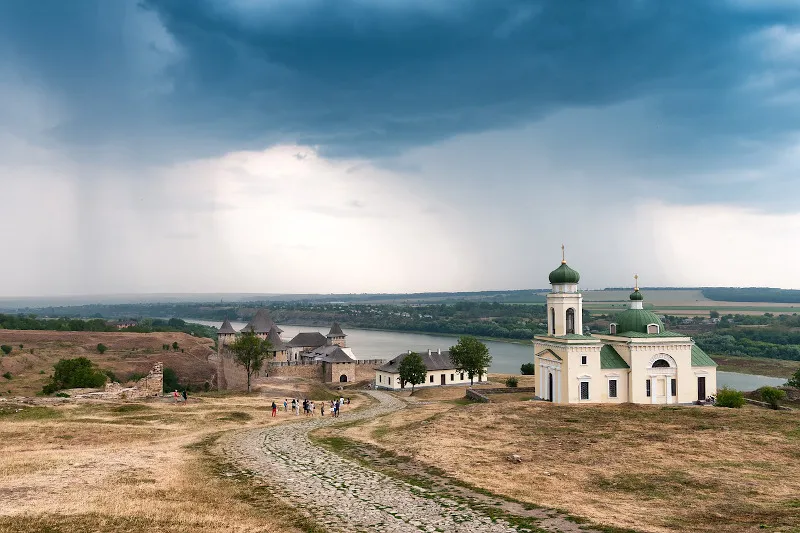 Widok na twierdzę w Chocimiu Widok na twierdzę w Chocimiu
