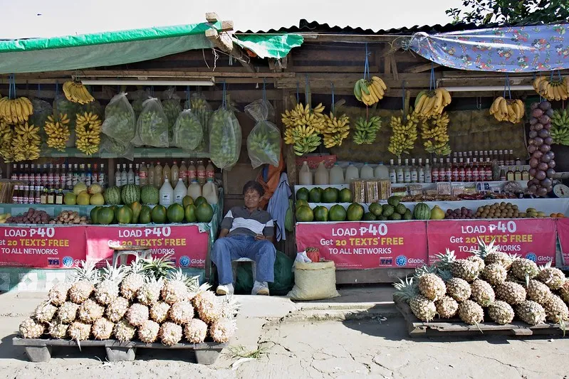Filipiny | Owocowy stragan w Manili