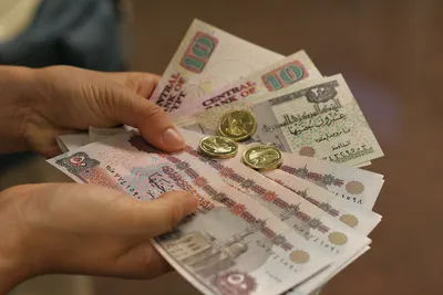 Funt egipski: waluta, banknoty i praktyczne wskazówki