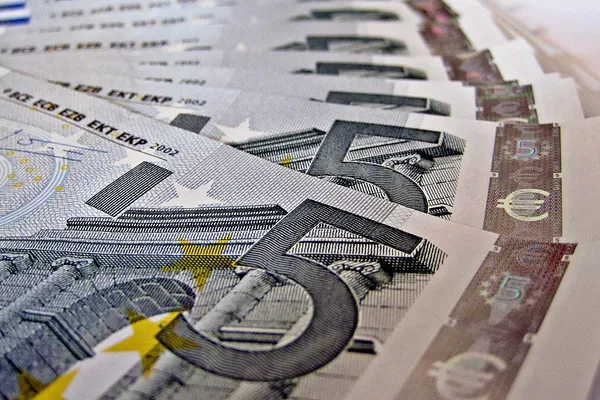 Sycylia | Euro jest prawnym środkiem płatniczym w 17 państwach