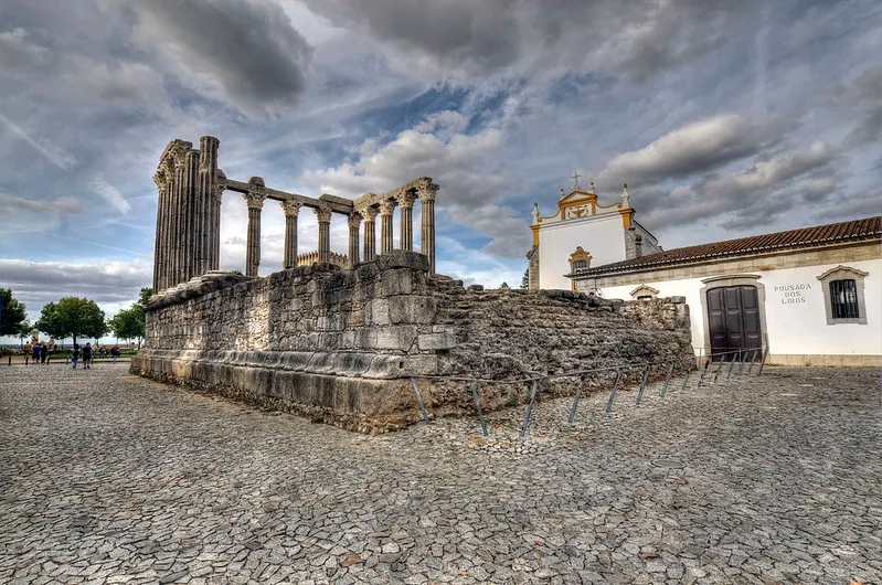 Portugalia - Evora | Templo Romano