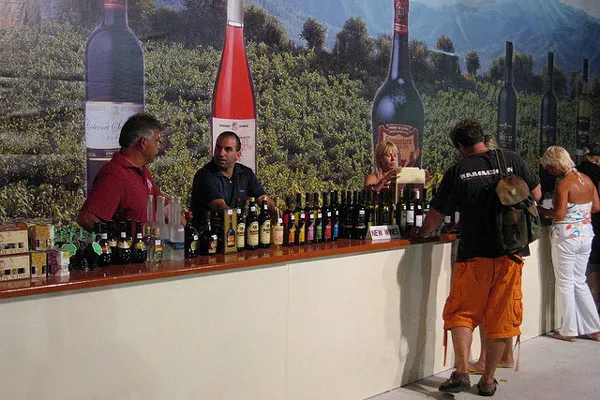 Cypr | Degustacja to jeden z najprzyjemniejszych elementów festiwalu Cypr | Degustacja to jeden z najprzyjemniejszych elementów festiwalu