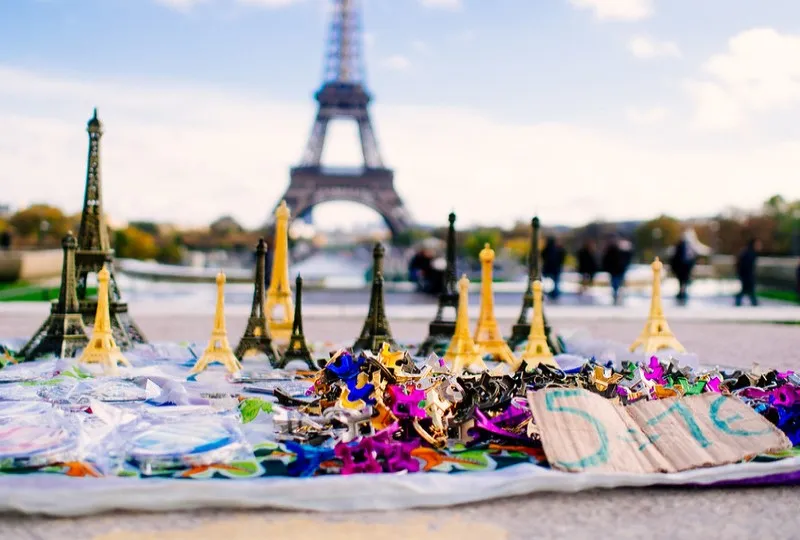 Francja | Miniatury Wieży Eiffla Francja | Miniatury Wieży Eiffla