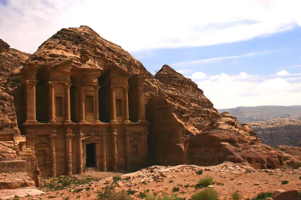 Jordania | Numerem jeden na turystycznej liście przebojów Jordanii jest Petra Jordania | Numerem jeden na turystycznej liście przebojów Jordanii jest Petra