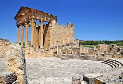 Thugga (Dougga): rzymskie ruiny i UNESCO