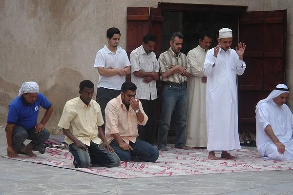 Dubaj | W Dubaju, mężczyzn jest ok. 3 razy więcej niż kobiet