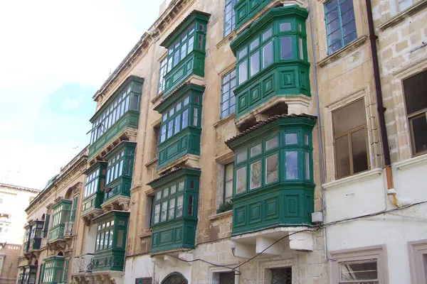 Malta | Charakterystyczne maltańskie drewniane balkony Malta | Charakterystyczne maltańskie drewniane balkony