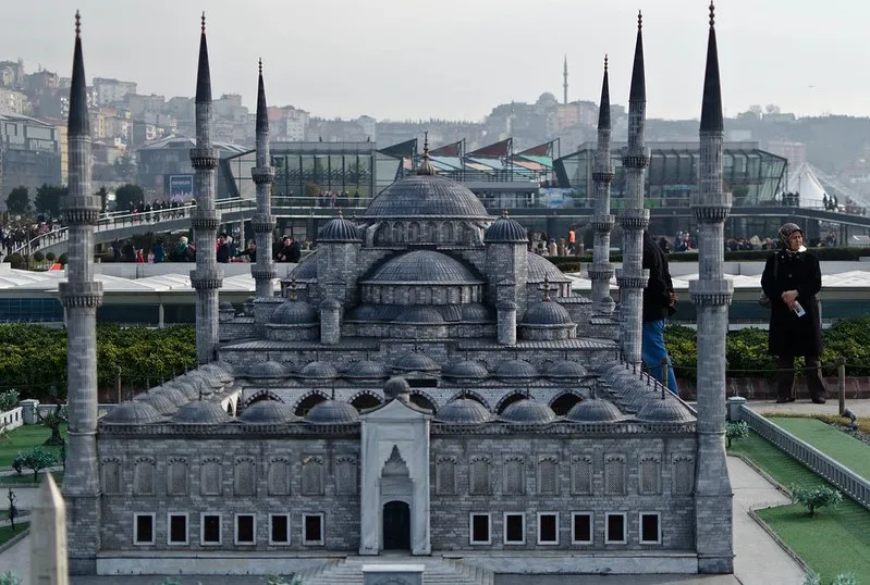 miniaturk2