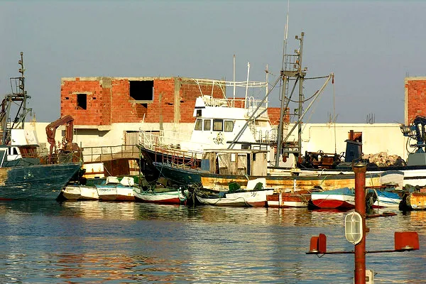 Tunezja | Port rybacki, Kabis