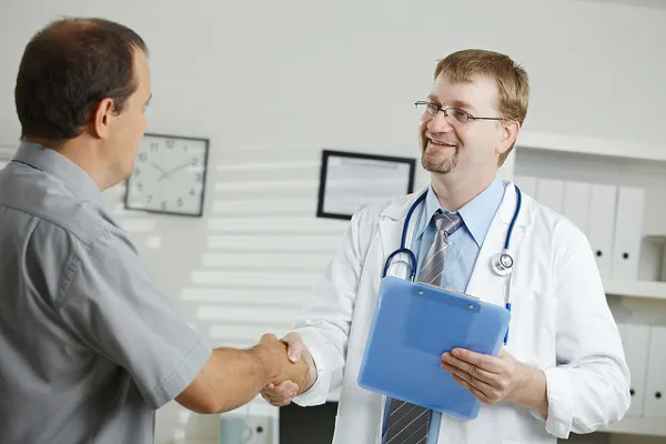 Portugalia | Cena za przeszczep włosów w portugalskich klinikach oscyluje w granicach 3500 EUR