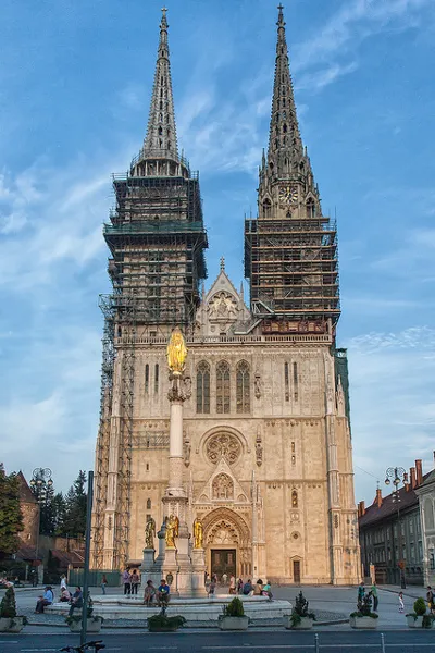 Chorwacja | Katedra Wniebowzięcia Najświętszej Marii Panny w Zagrzebiu Chorwacja | Katedra Wniebowzięcia Najświętszej Marii Panny w Zagrzebiu