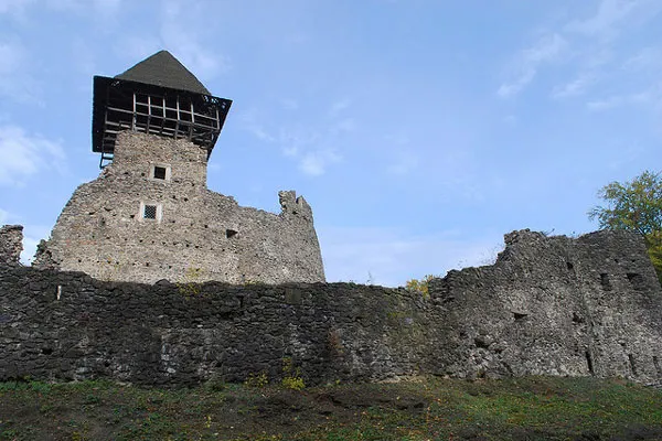 Ukraina | Ruiny Zamku Niewickiego Ukraina | Ruiny Zamku Niewickiego