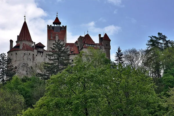 Rumunia (Bran) | Niestety sława zamku opiera się prawdopodobnie na fałszywej legendzie Rumunia (Bran) | Niestety sława zamku opiera się prawdopodobnie na fałszywej legendzie