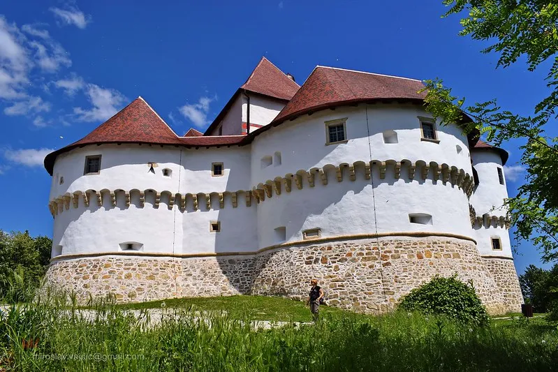 Chorwacja | Architektura kompleksu Veliki Tabor zachwyca turystów z całego świata